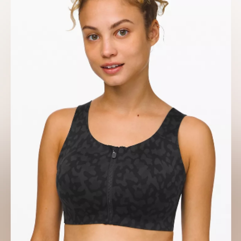 New - Lululemon Enlite Bra Zip Fromt